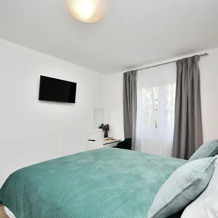 Vergotin Apartment *
