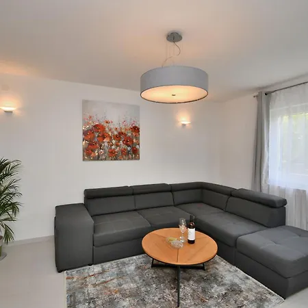 Apartment Vergotin *